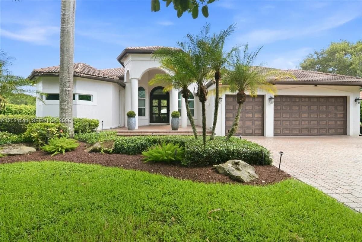 12160 NW 18th St, Plantation, FL 33323