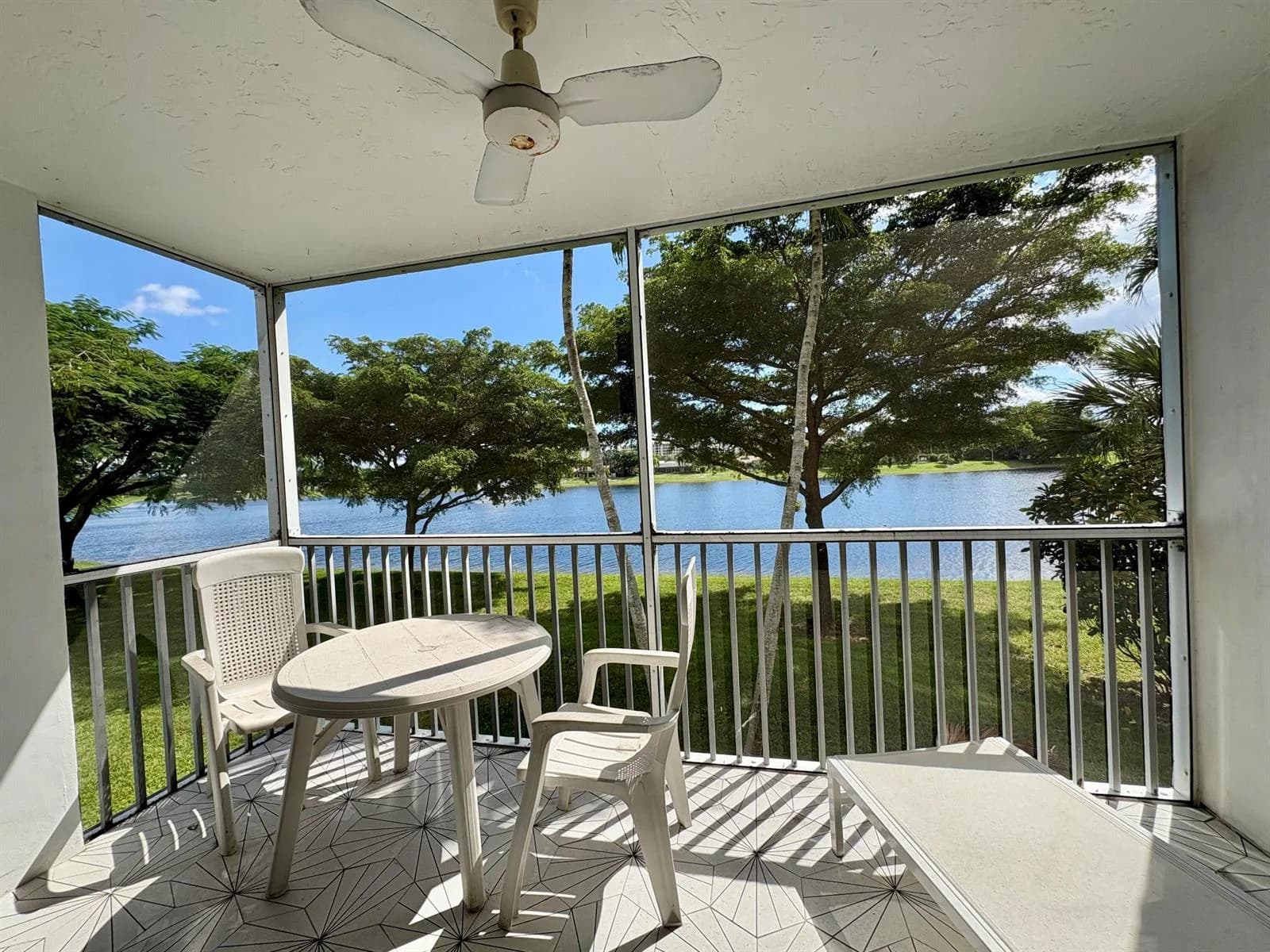 3150 N Course Lane # 202, Pompano Beach, FL 33069