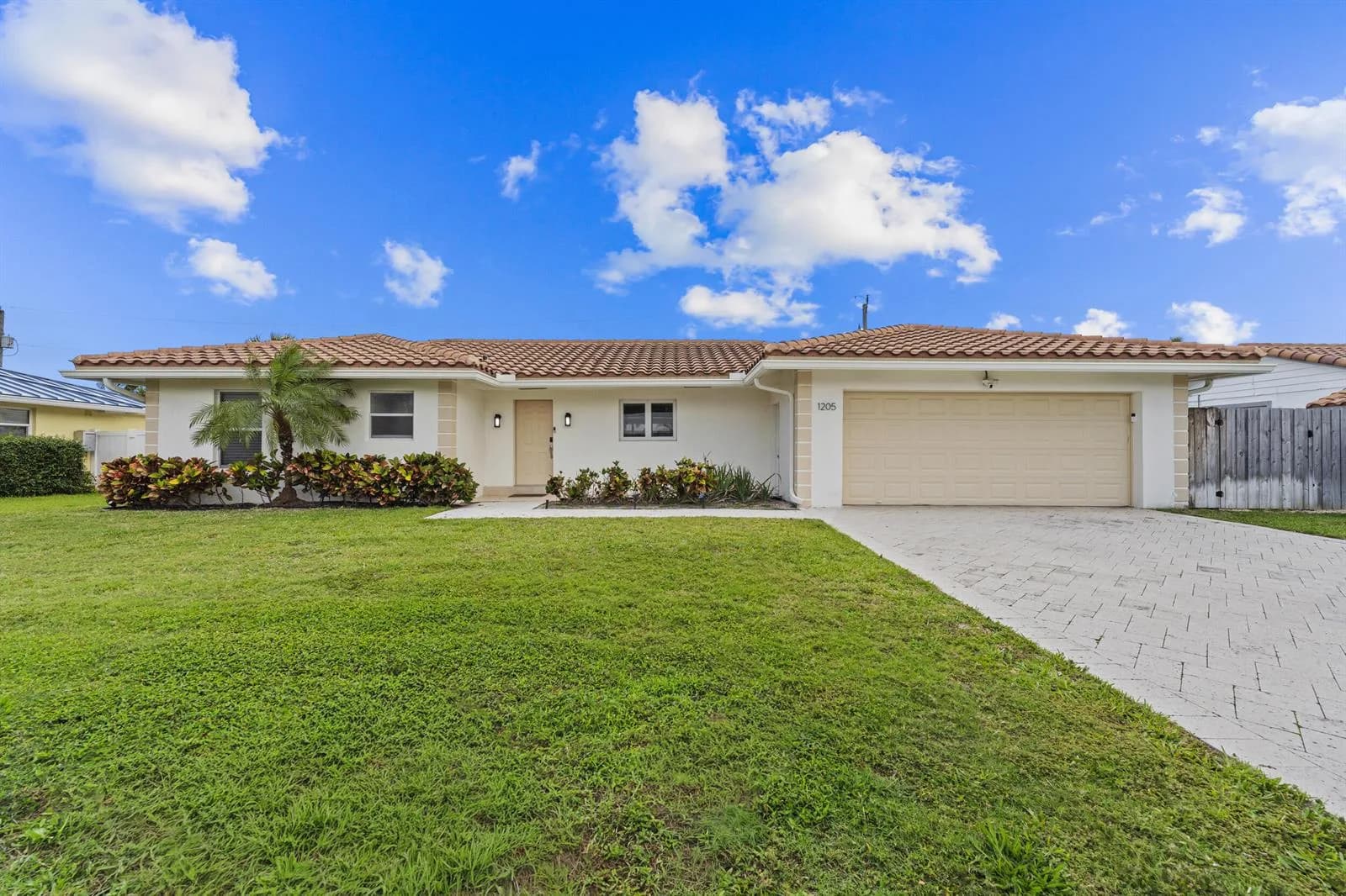 1205 Dolphin Road, Singer Island FL 33404