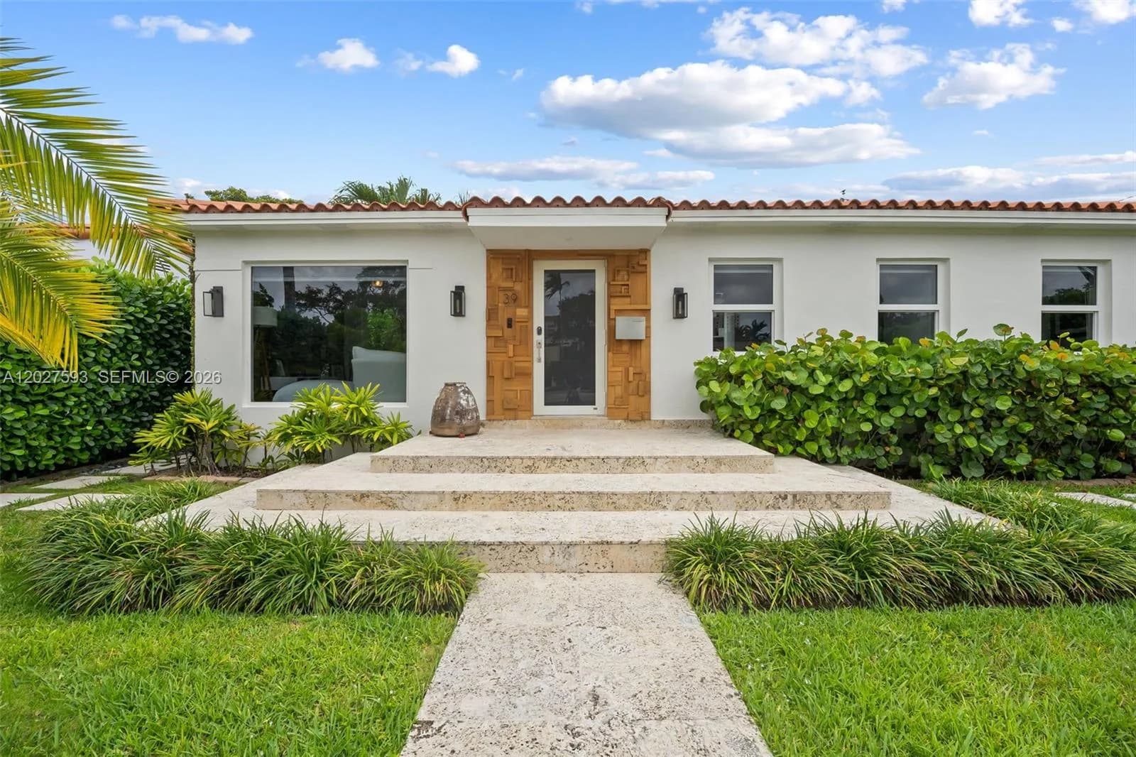39 Montilla Ave, Coral Gables, FL 33134