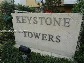 2020 NE 135th St # 901, North Miami FL 33181