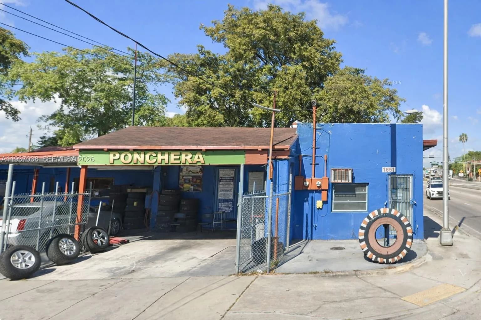 1650 NW 27th Ave, Miami FL 33125