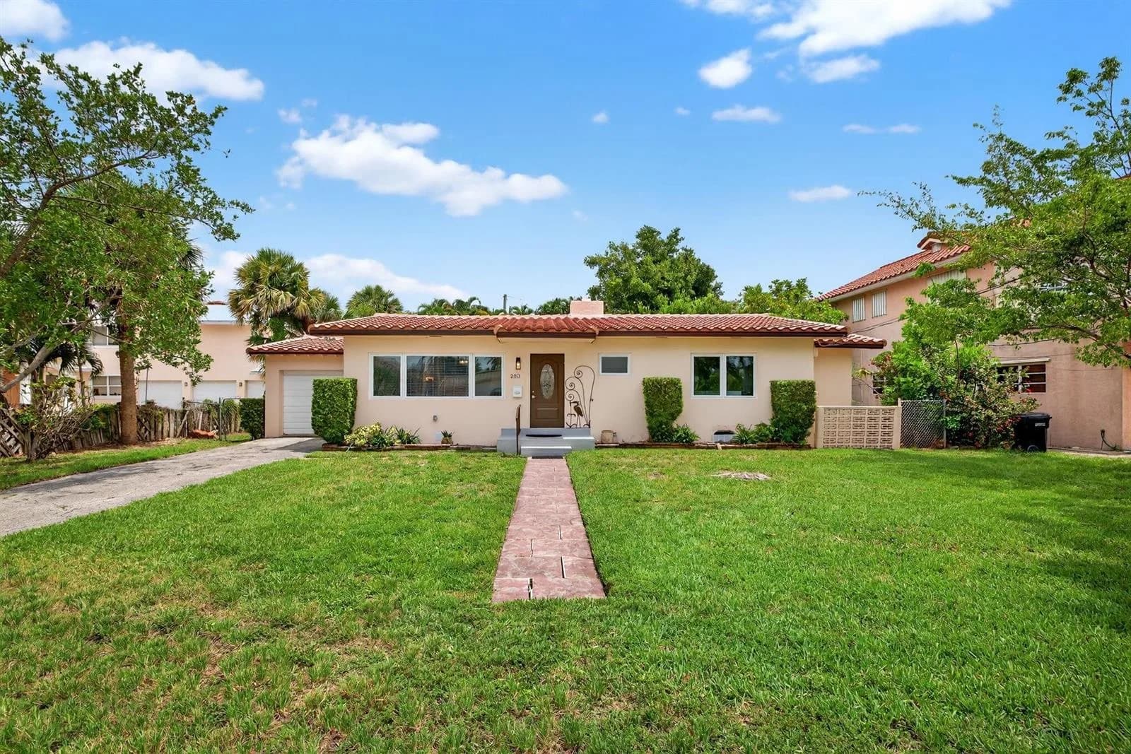 283 Imperial Lane, Lauderdale By The Sea FL 33308