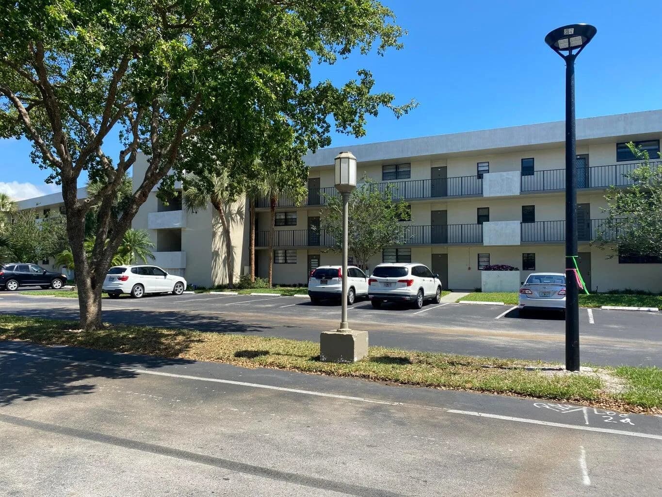 2420 Deer Creek Country Club Boulevard # 302-d, Deerfield Beach FL 33442