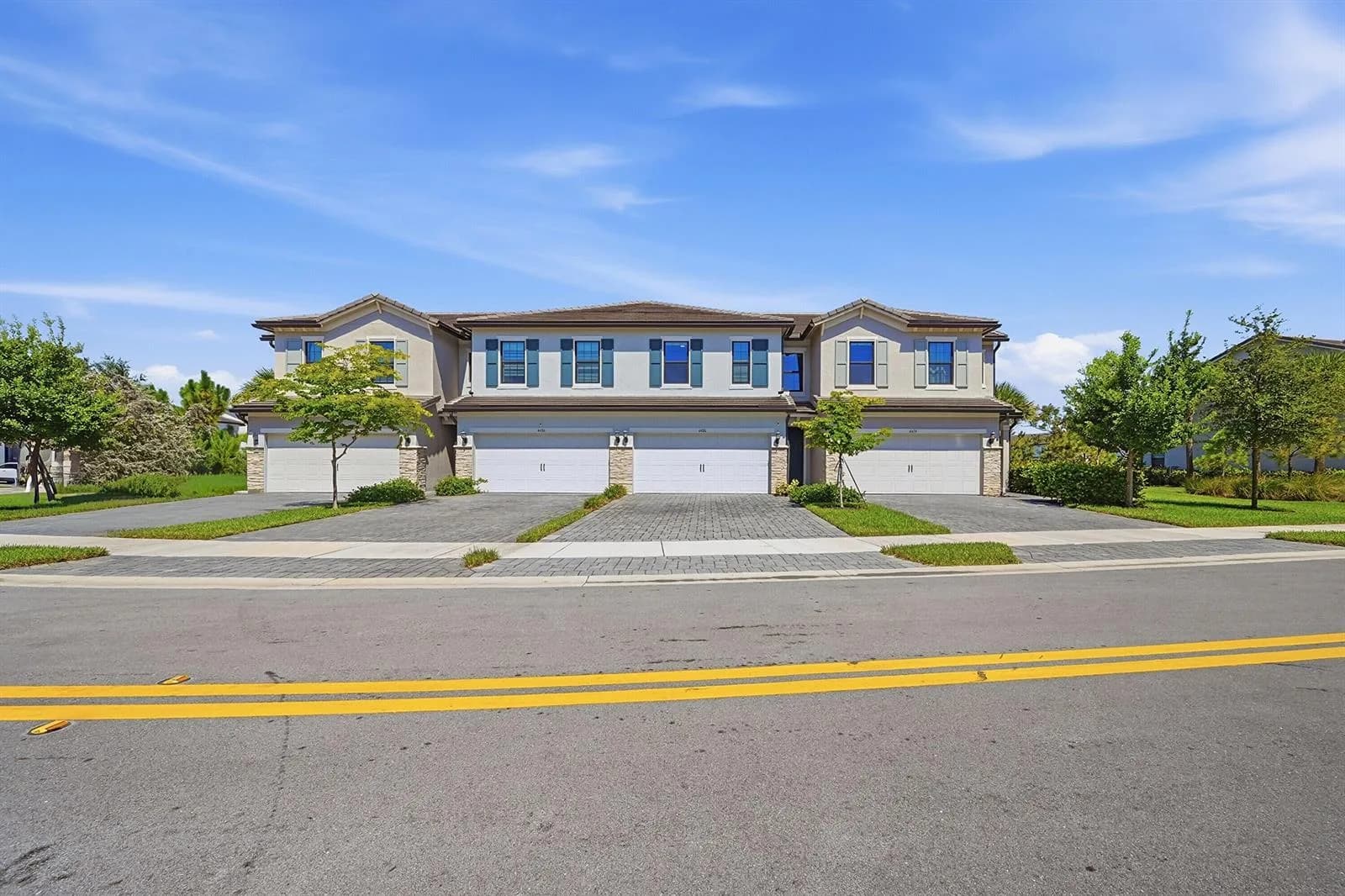 4480 W Appleton Cir W, Oakland Park FL 33309