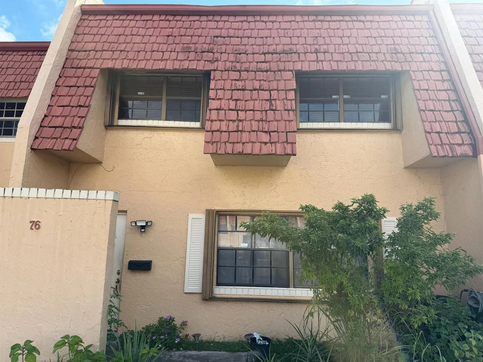 76 Ann Lee Lane, Tamarac FL 33319
