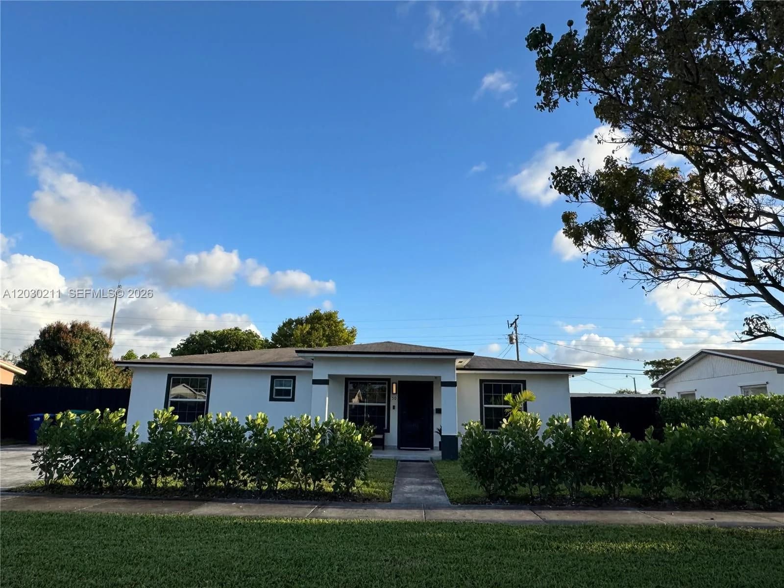 50 NE 209th Ter, Miami Gardens, FL 33179