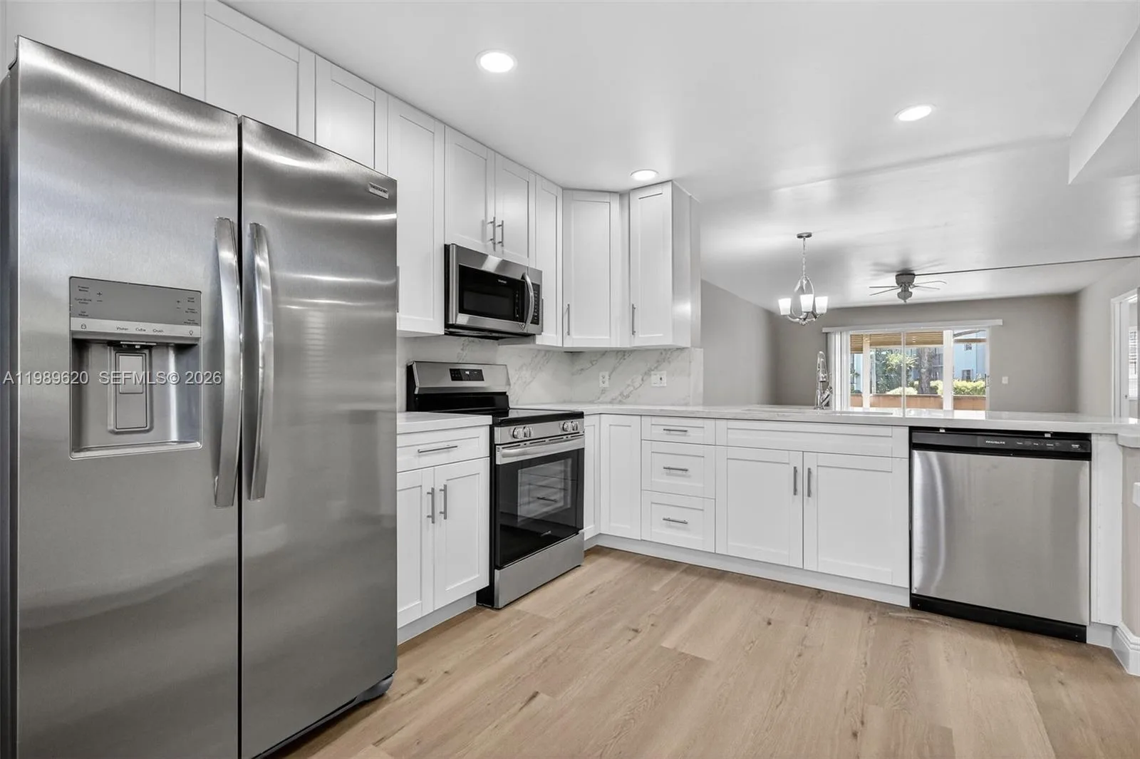 12500 SW 5th Ct # 109M, Pembroke Pines FL 33027