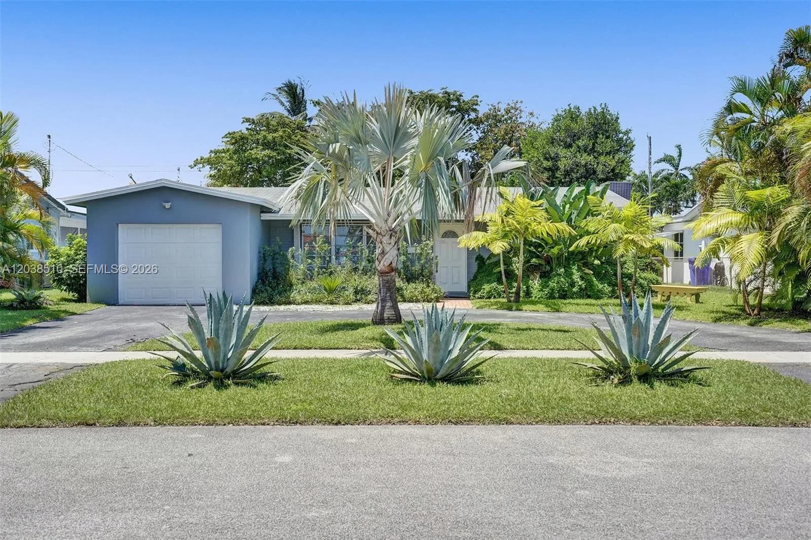 4519 Monroe St, Hollywood FL 33021