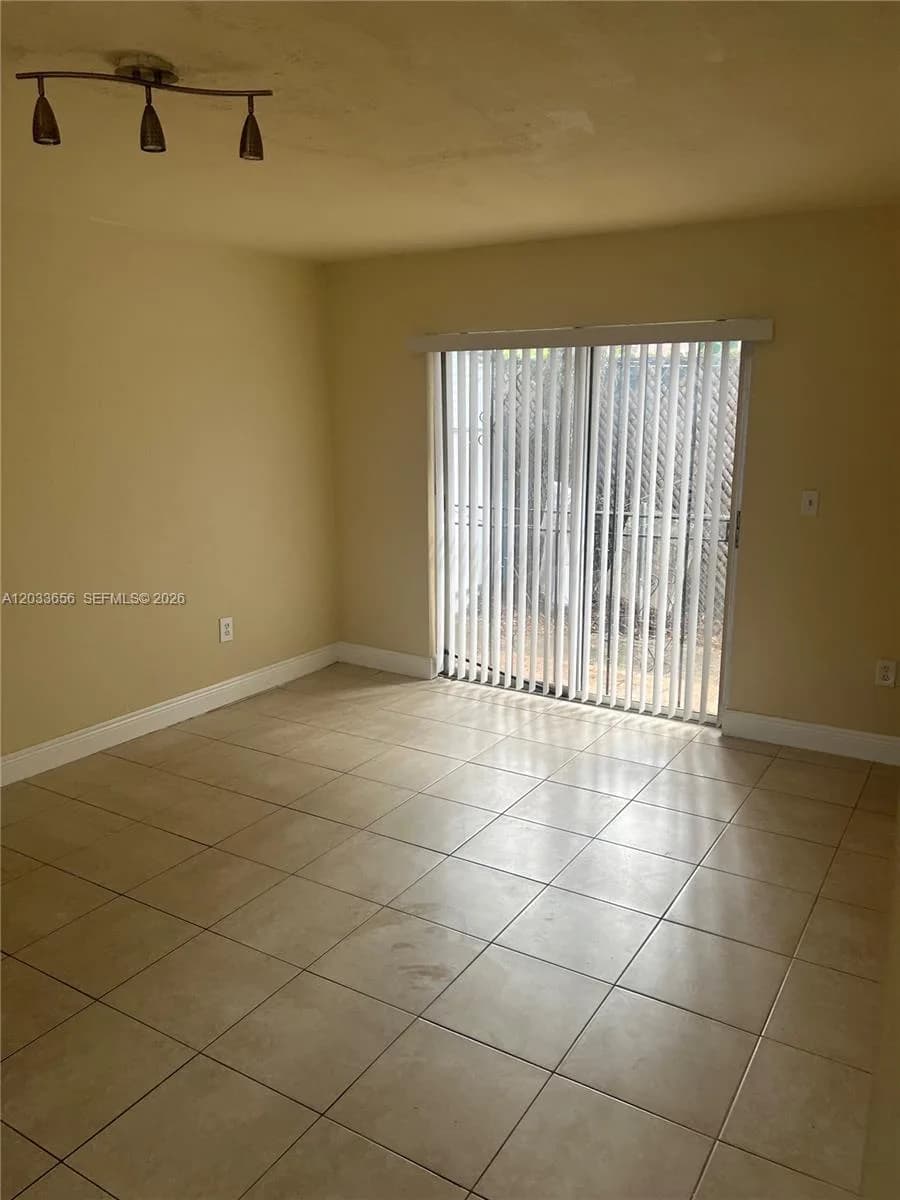 5900 NW 1st Ave # 2, Miami, FL 33127