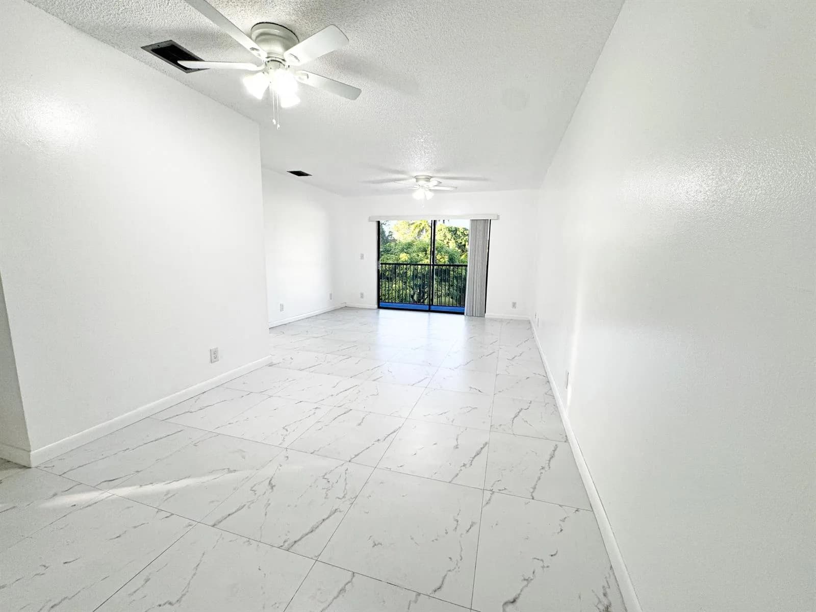10687 Royal Palm Boulevard, Coral Springs FL 33065