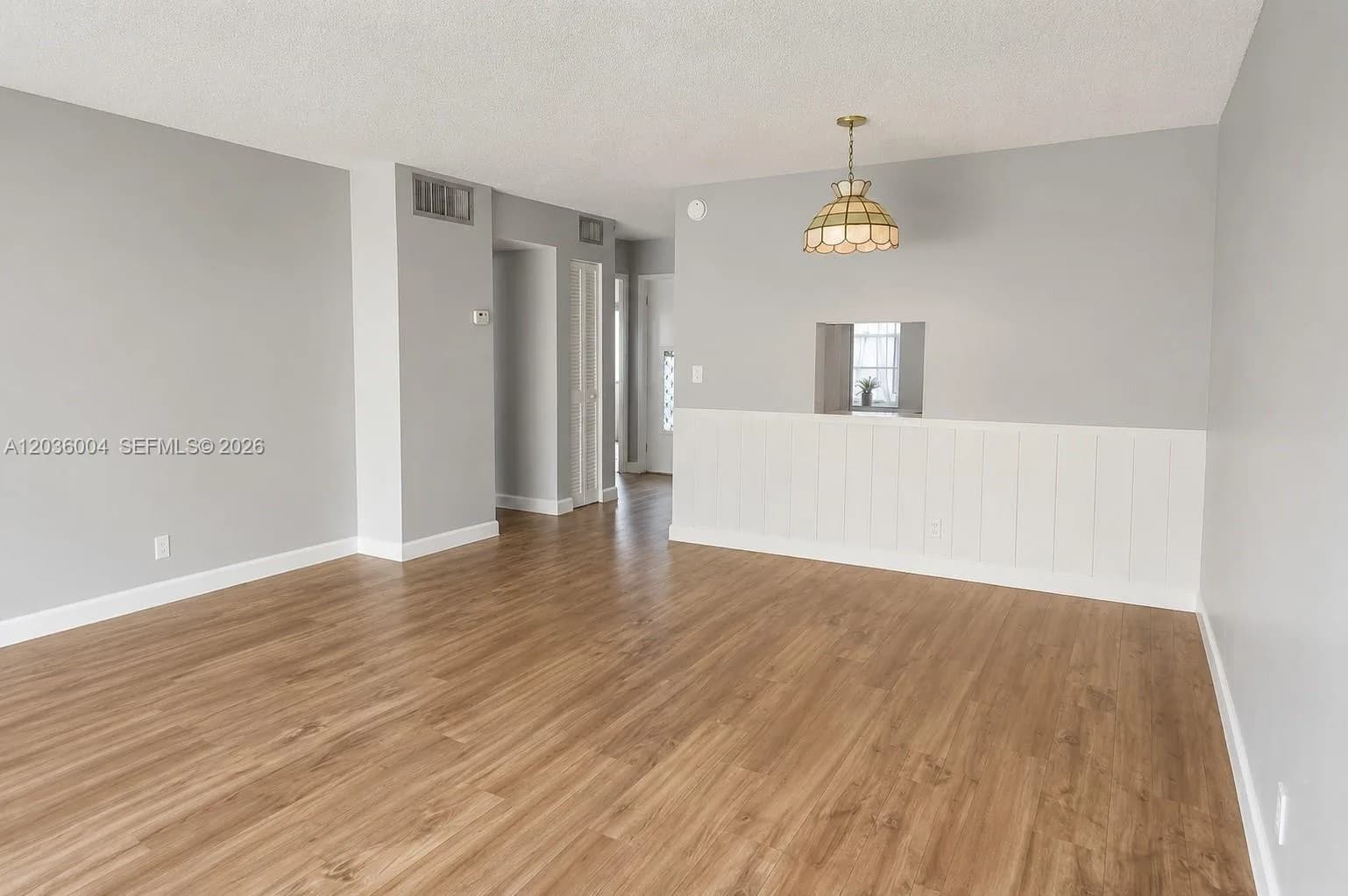 1000 NE 14th Ave # 404, Hallandale Beach, FL 33009