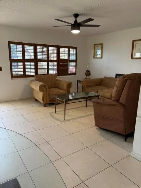 381 Mansfield J, Boca Raton, FL 33434