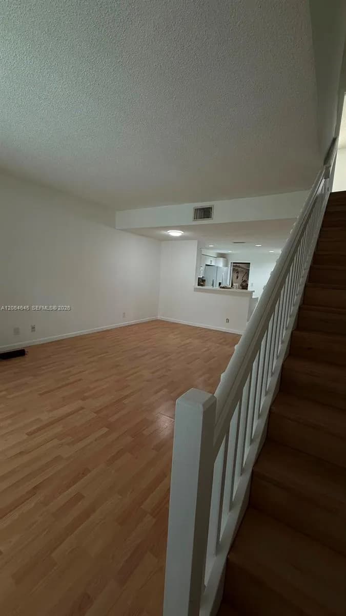 1531 Barcelona Way # 3-30, Weston, FL 33327