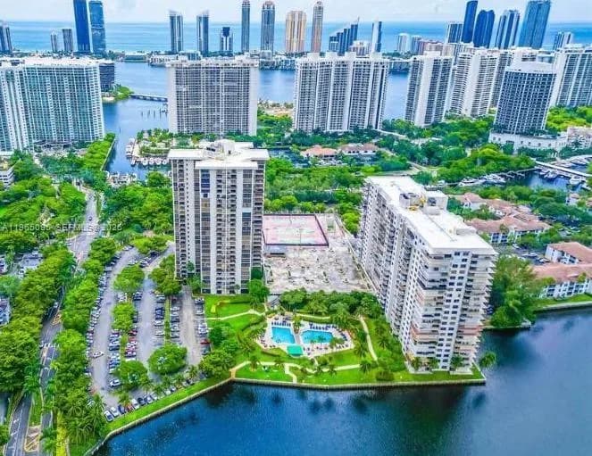 18151 NE 31st Ct # 205, Aventura, FL 33160