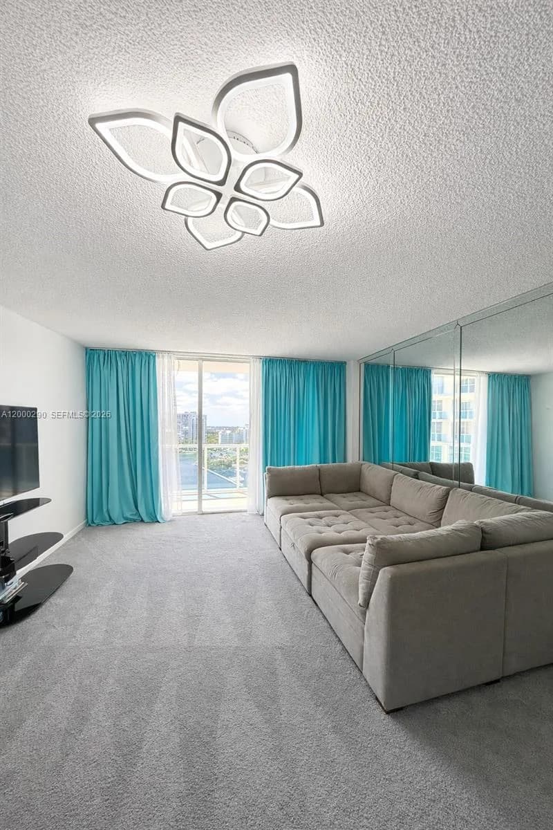 3800 S Ocean Dr # 1623, Hollywood FL 33019