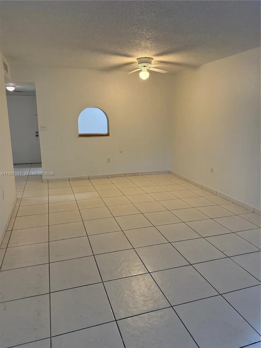 5755 W 20th Ave # 201, Hialeah FL 33012