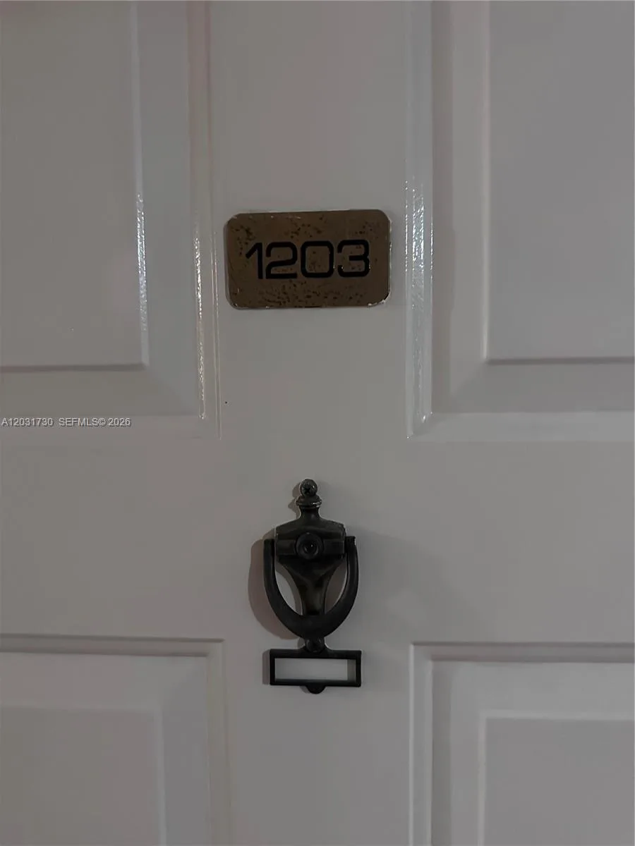 5880 W Collins Ave # 1203, Miami Beach, FL 33140