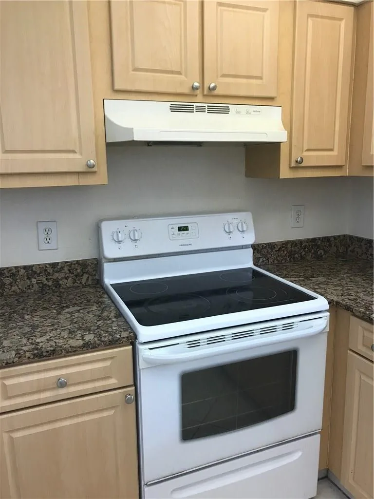 1105 S Flagler Avenue # 601, Pompano Beach, FL 33060
