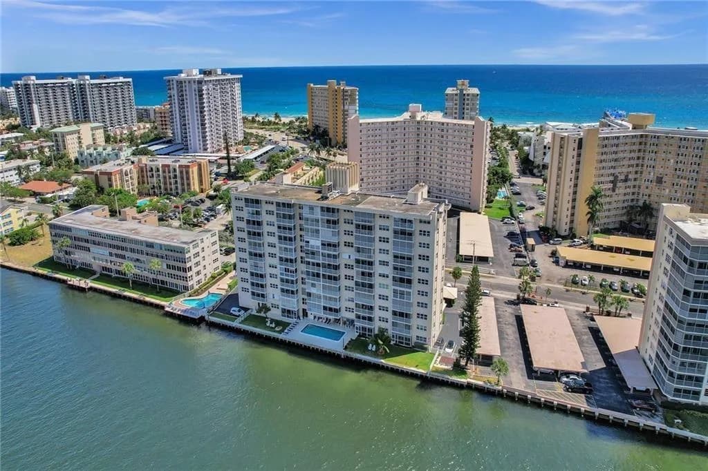 303 N Riverside Drive # PH-4, Pompano Beach FL 33062
