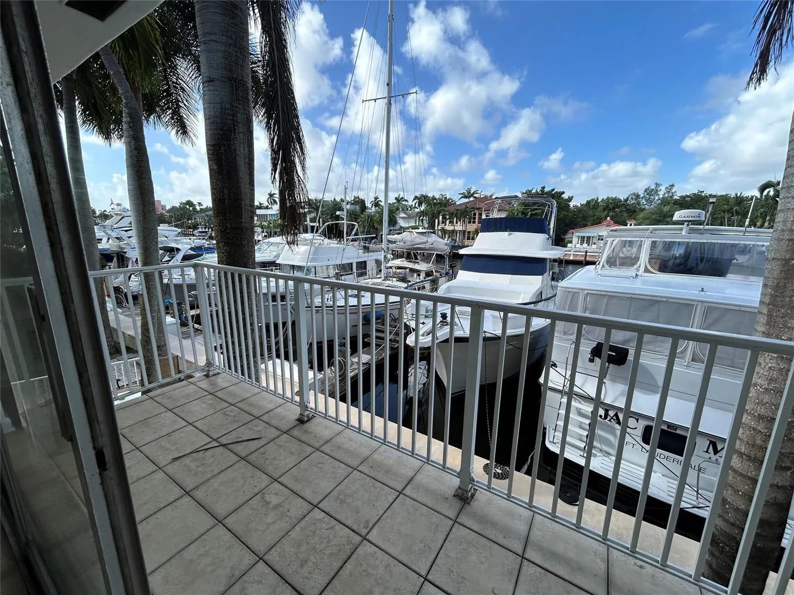 77 Hendricks Isle # 10, Fort Lauderdale FL 33301