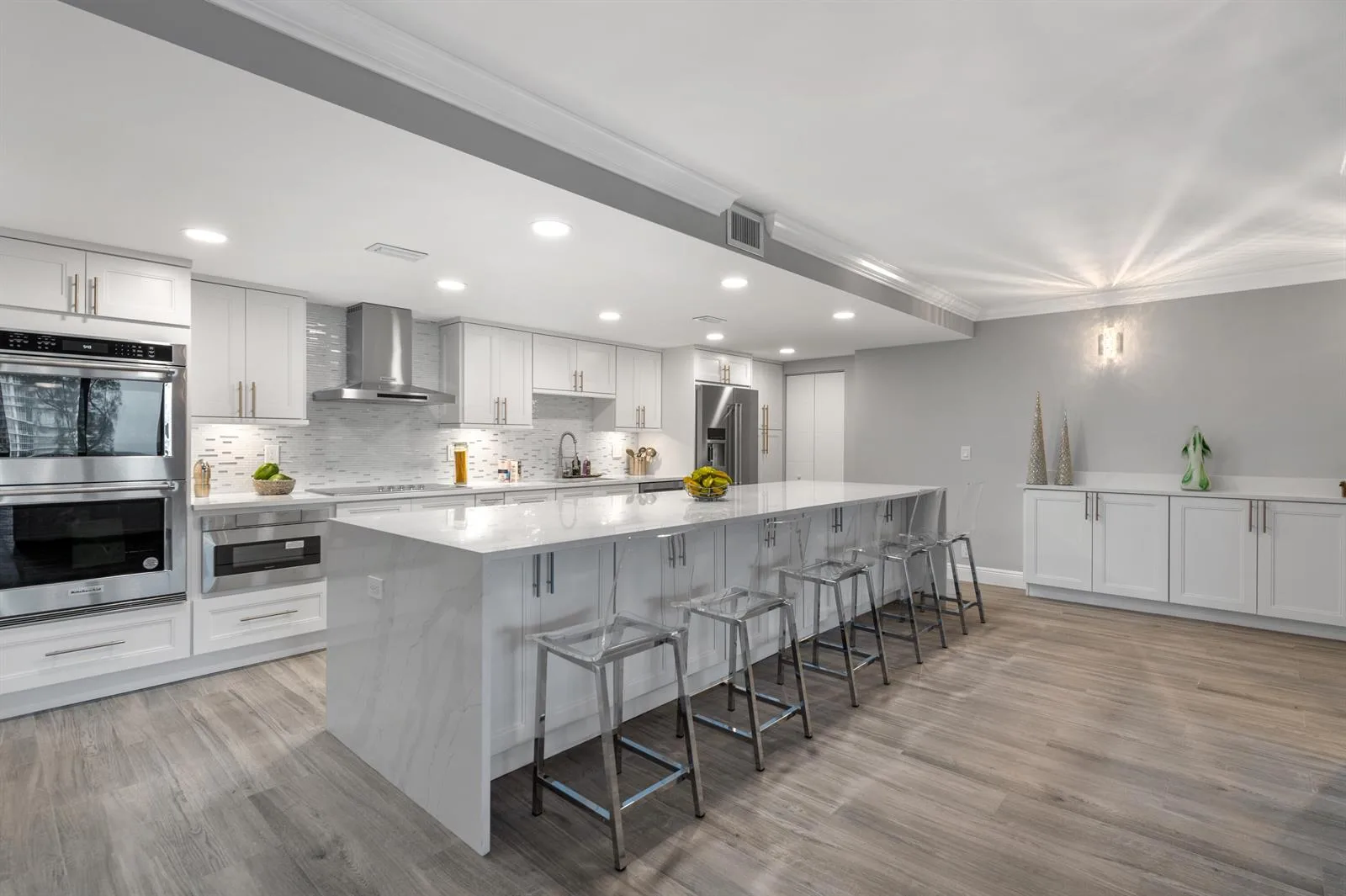 777 NE Bayshore Drive # 705, Fort Lauderdale FL 33304