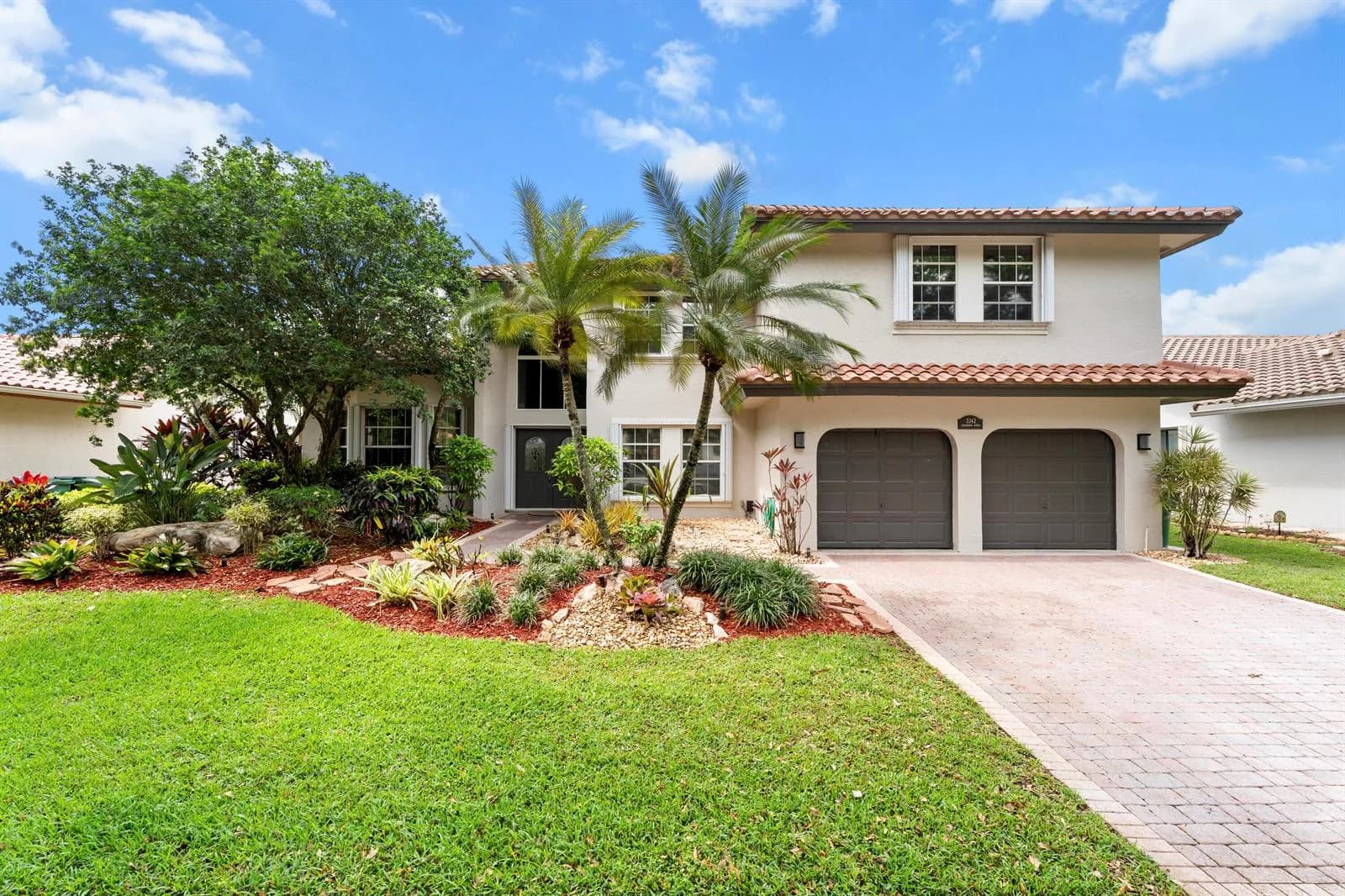 3342 Amsterdam Avenue, Cooper City FL 33026