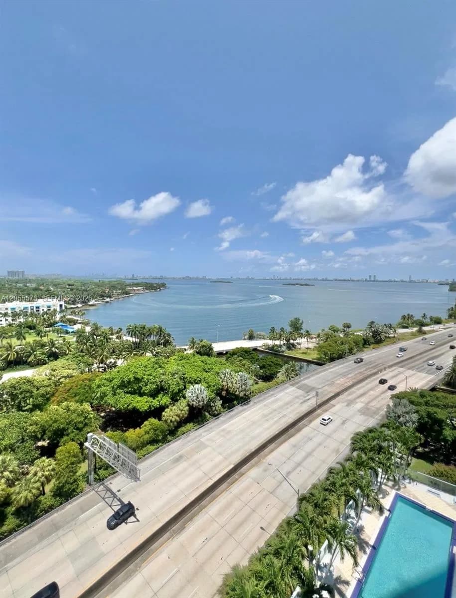 601 NE 36th St # 1307, Miami, FL 33137
