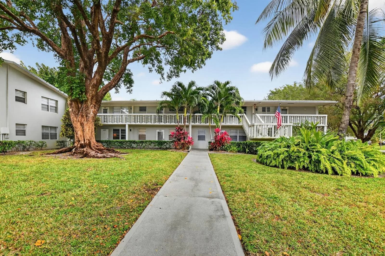 262 Ventnor R, Deerfield Beach FL 33442
