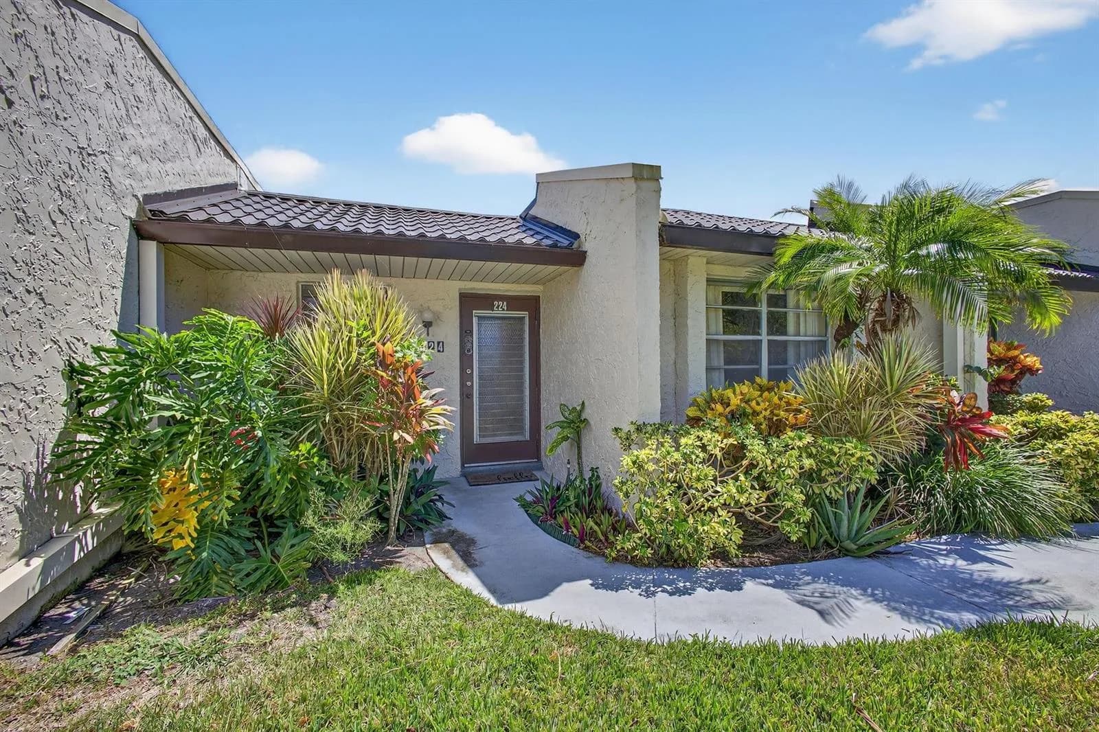 224 Lake Constance Drive # #224, West Palm Beach, FL 33411