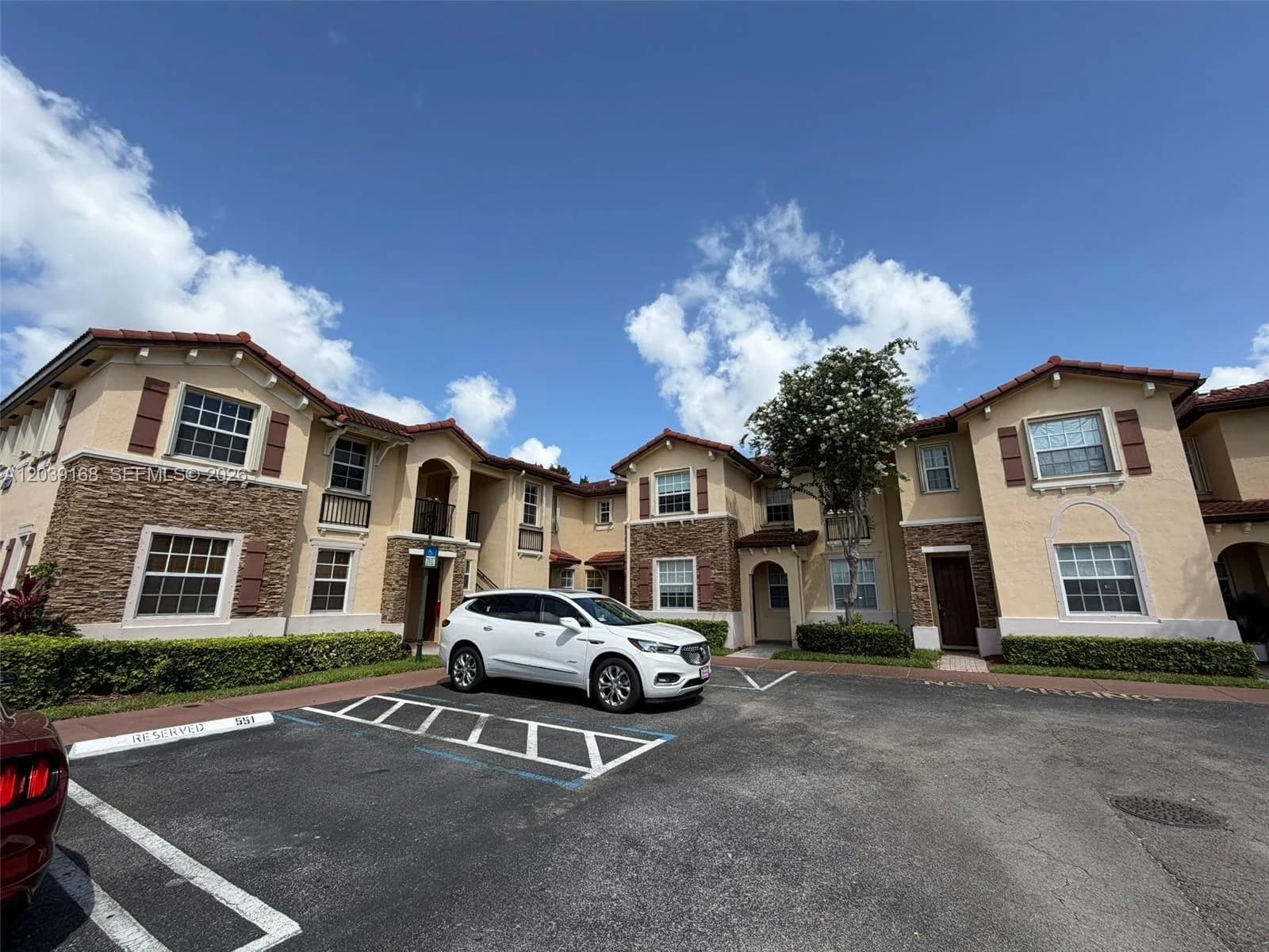 1720 NE 33rd Ave # 102-5, Homestead, FL 33033