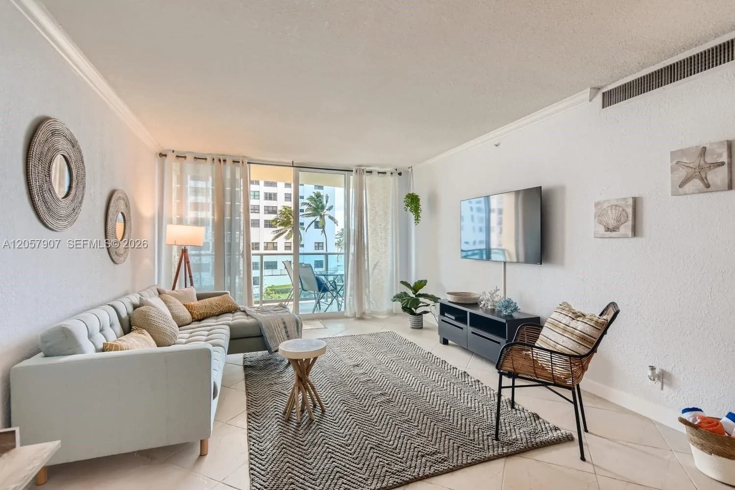 2501 S Ocean Dr # 308, Hollywood FL 33019