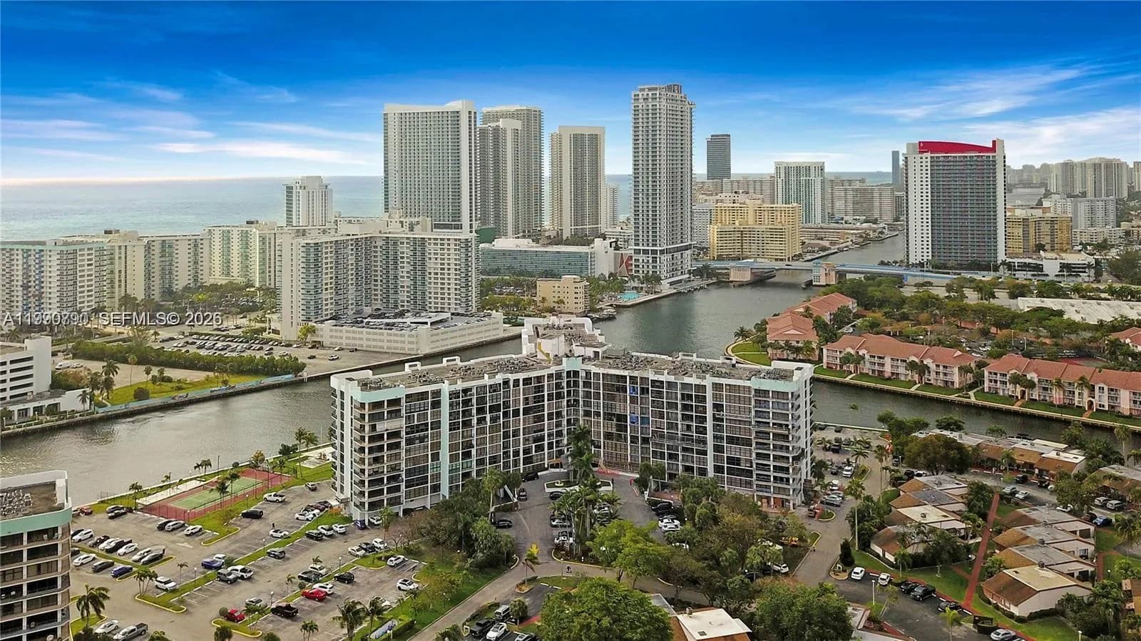 200 Leslie Dr # 425, Hallandale Beach FL 33009
