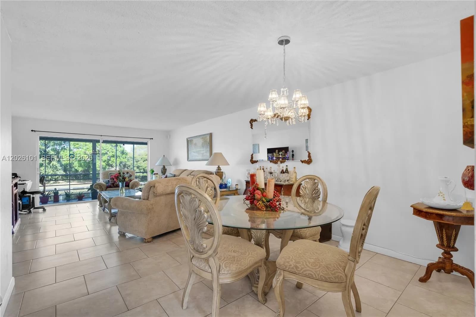 3551 Inverrary Dr # 208, Lauderhill FL 33319