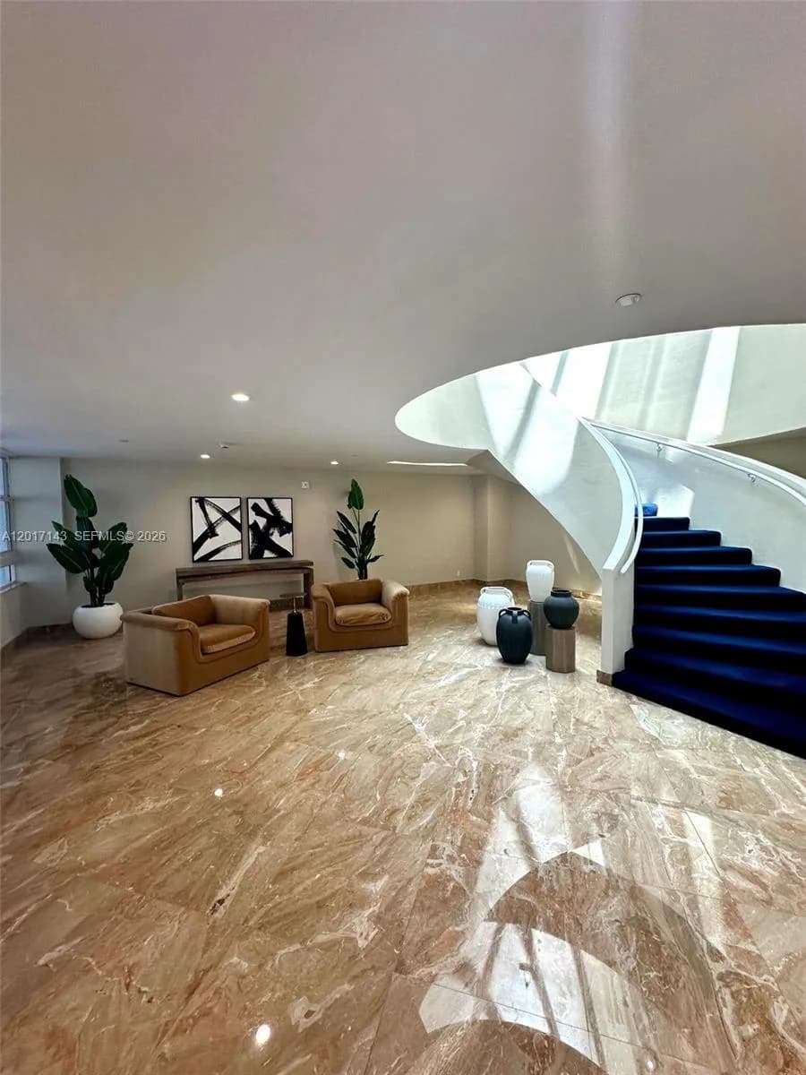1370 S Ocean Blvd # 902, Pompano Beach FL 33062
