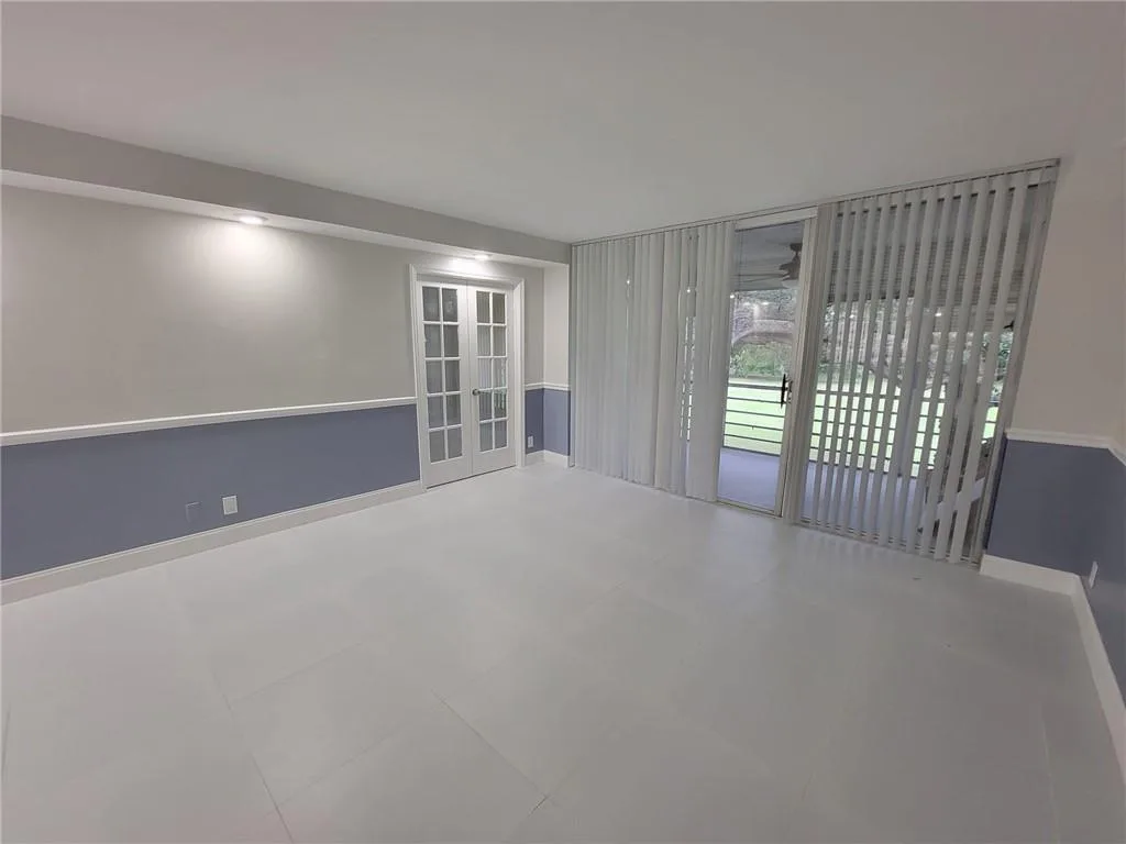 800 E CYPRESS Lane # 202, Pompano Beach, FL 33069