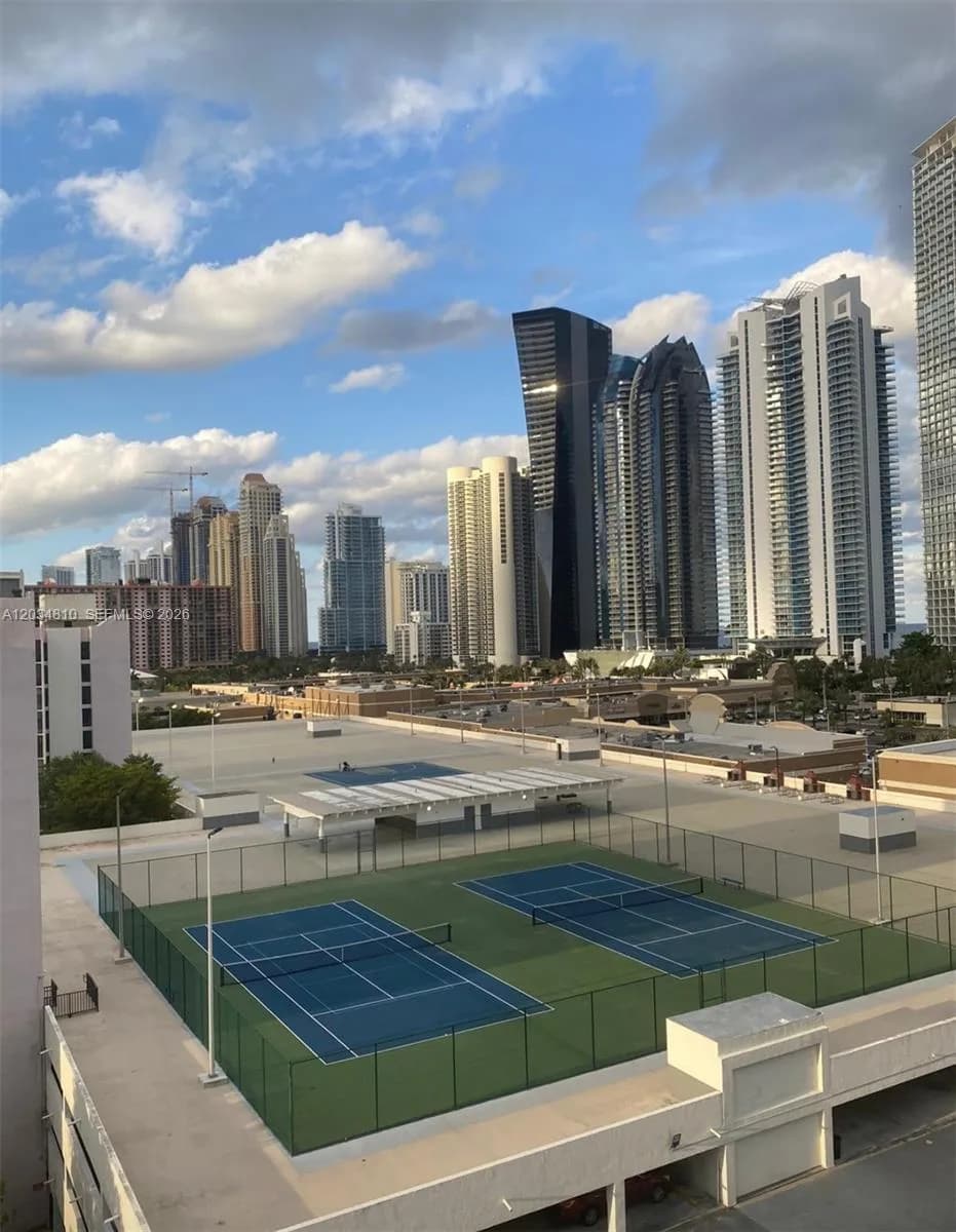 16909 N Bay Rd # 1009, Sunny Isles Beach, FL 33160