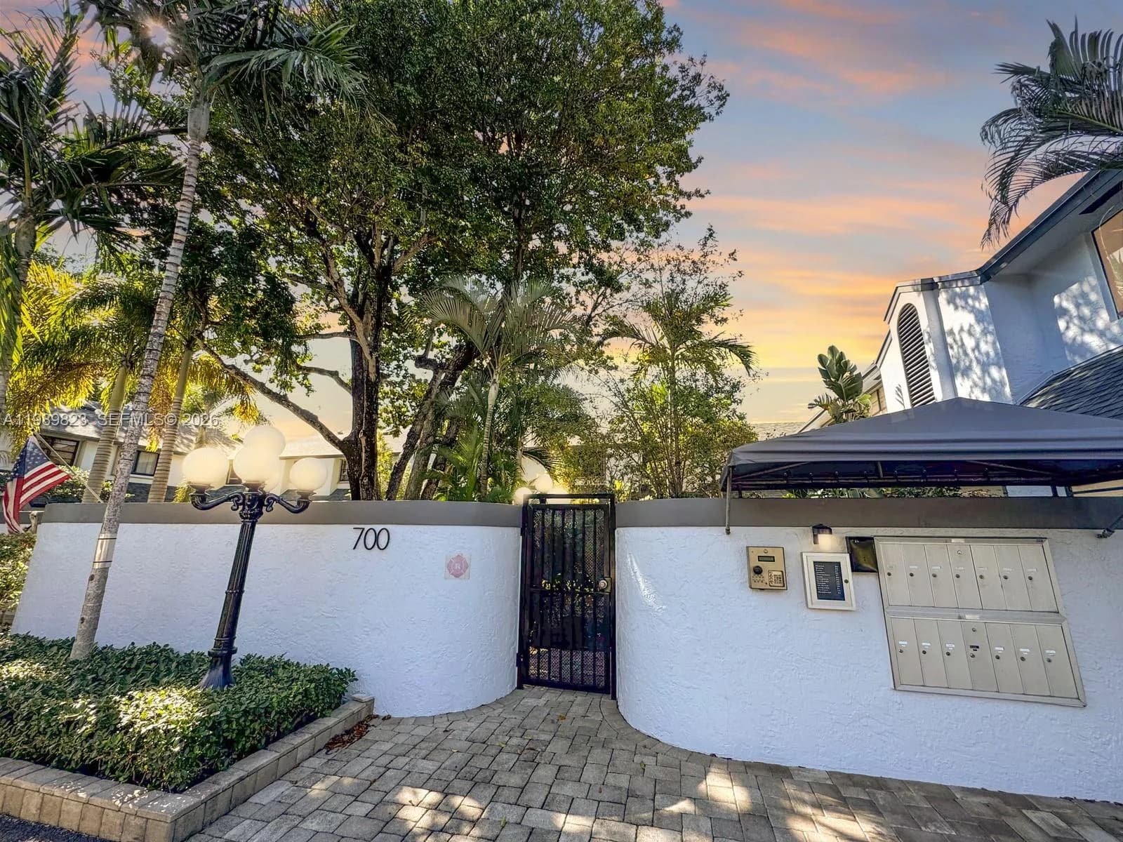 700 SE 14th St # G, Fort Lauderdale, FL 33316