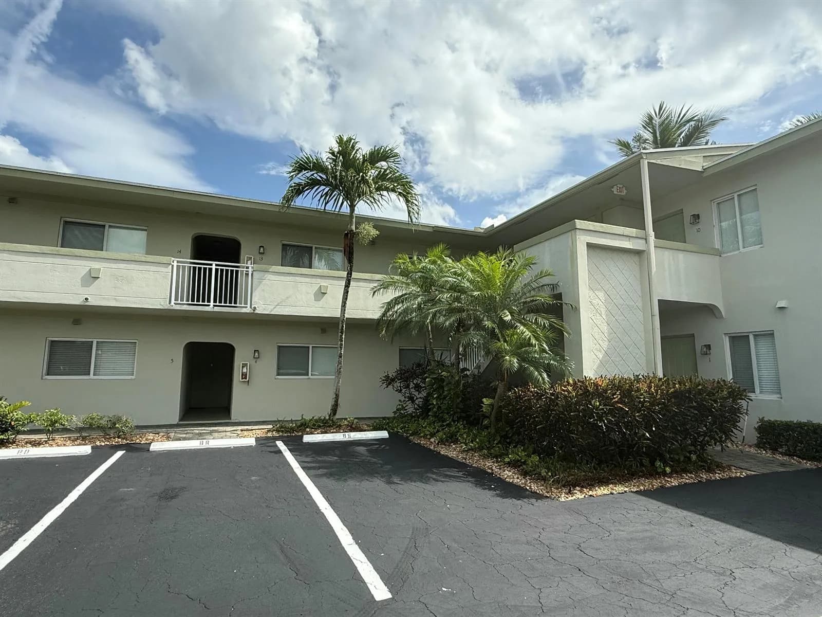 578 NE 20th Street # 10e, Wilton Manors FL 33305