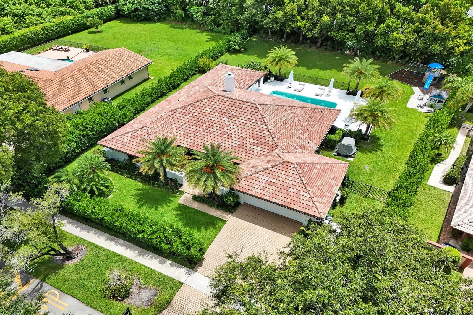 2804 Banyan Boulevard Circle NW, Boca Raton, FL 33431