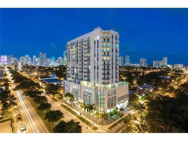 2525 SW 3 AV # 1006, Miami, FL 33129