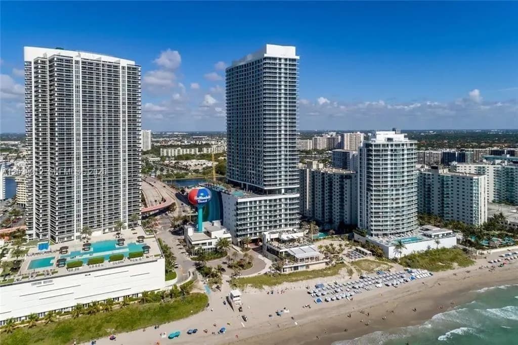 4111 S Ocean Dr # 3204, Hollywood FL 33019