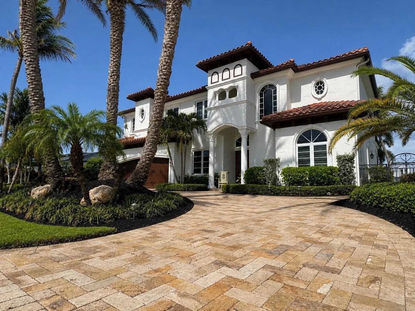 4431 NE 24th Avenue, Lighthouse Point FL 33064