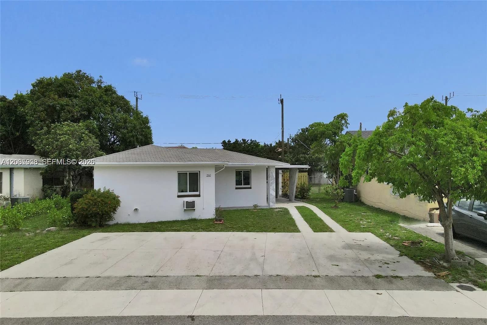 2343 NW 28th St # 1, Oakland Park FL 33311