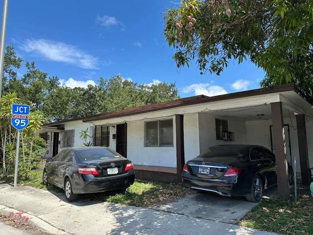 545 NW 81st St, Miami FL 33150