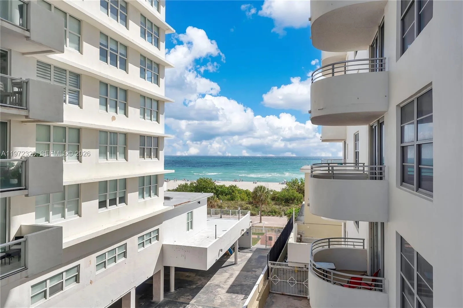 5555 Collins Ave # 5B, Miami Beach, FL 33140