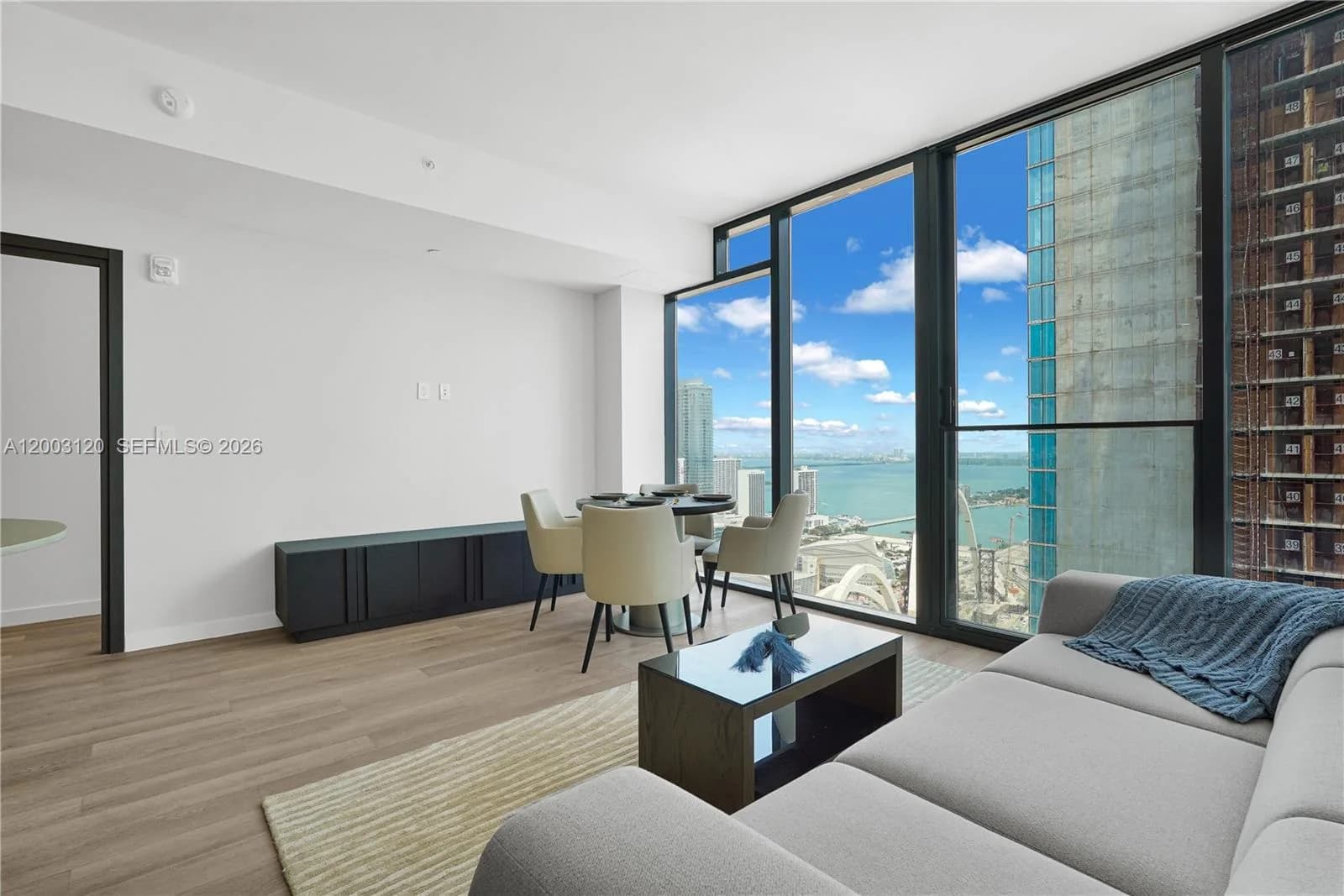 20 NE 11th St # 4006, Miami, FL 33132
