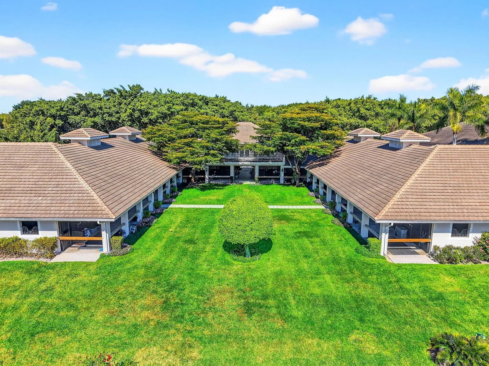3405 Olde Hampton Drive, Wellington FL 33414