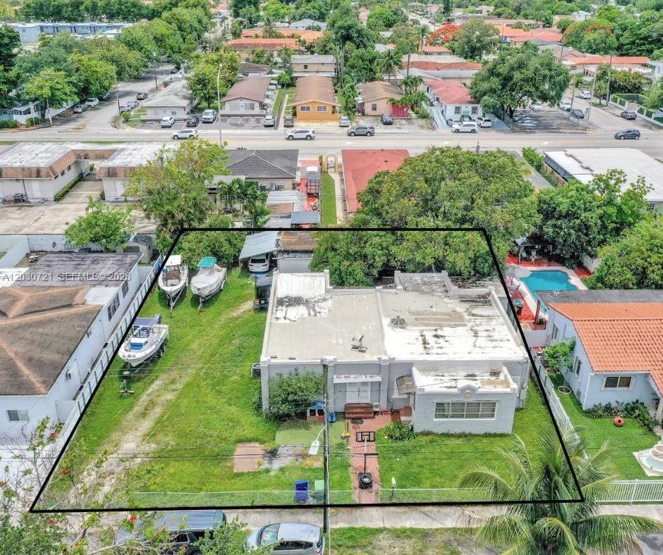 3078 NW Flagler Ter, Miami, FL 33125