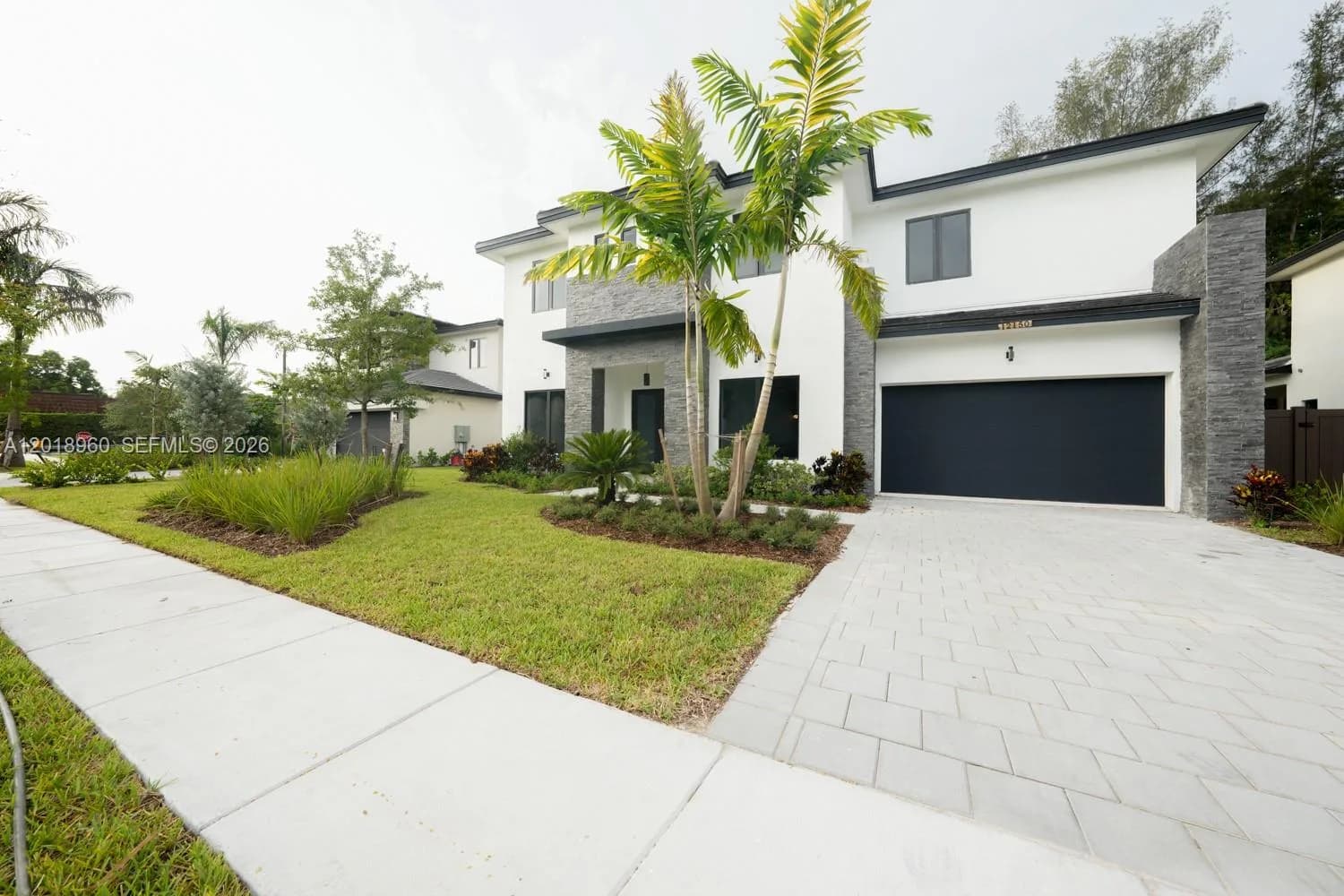 13004 Davie Oaks Dr, Davie FL 33325